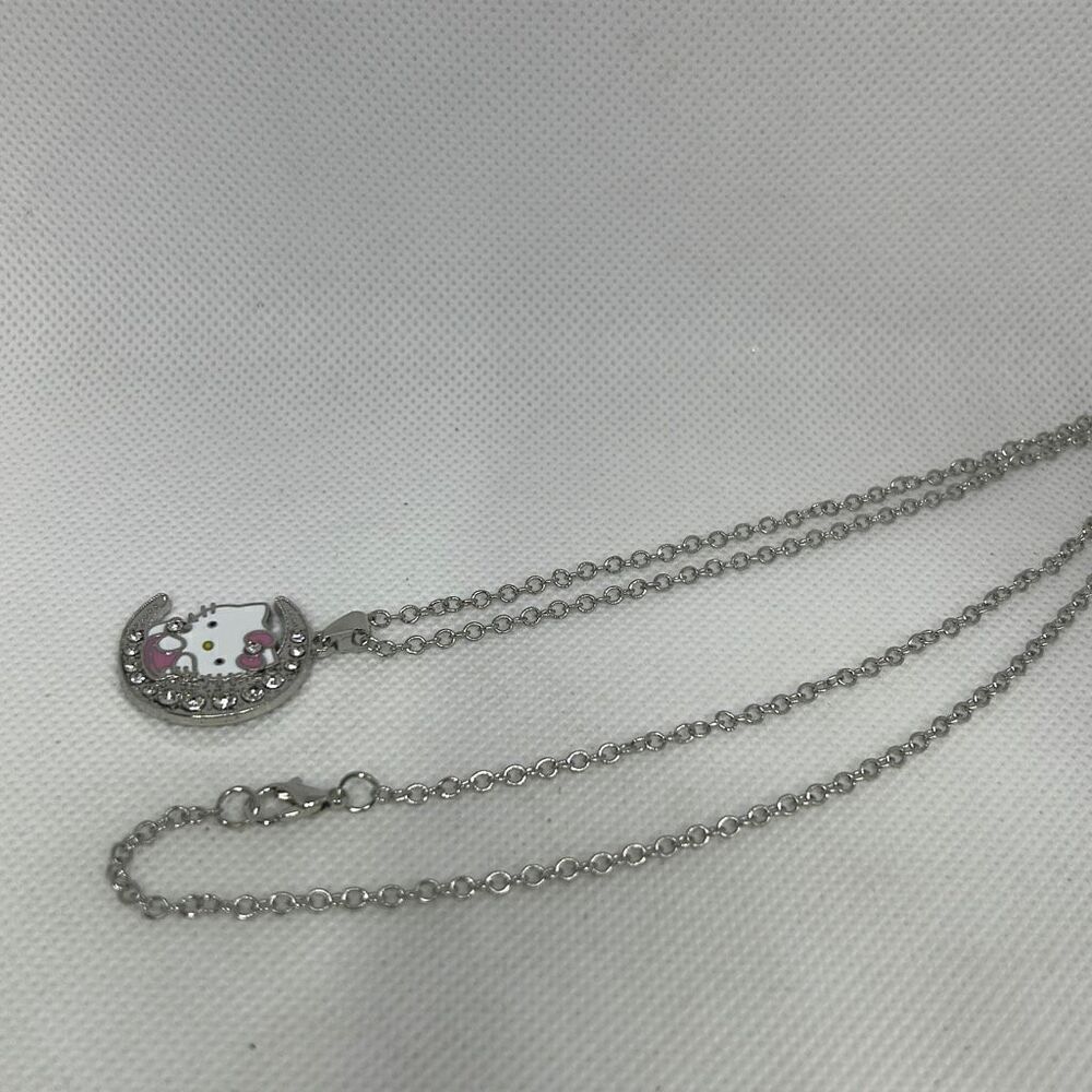 Hello Kitty ￼ Necklace - Picture 2 of 2